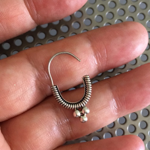 đź–¤NEWđź’•Sterling silver earrings - Picture 6 of 10